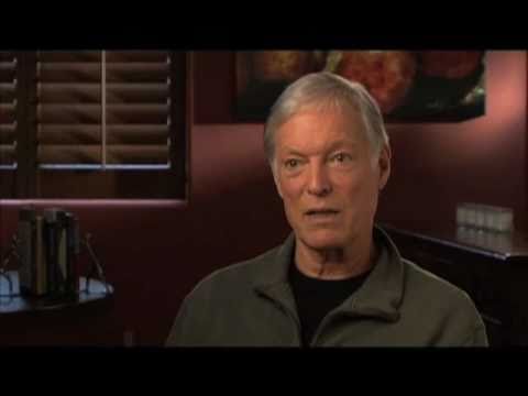Richard Chamberlain discusses playing "Dr. Kildare" - EMMYTVLEGENDS.ORG