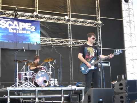 Escape 2 The Jungle - Wood Allen