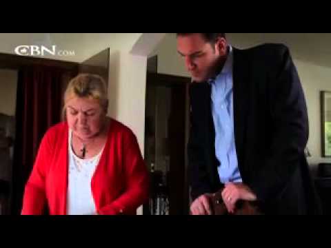 700 Club Interactive: Church Hopping - October 11, 2012 - CBN.com