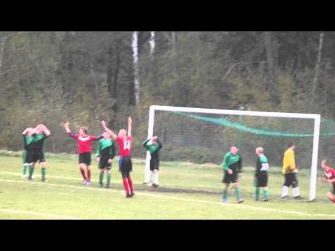 MLKS VICTORIA SULEJÓWEK 98/99 - Burza-VS'98 2-2 (13.10.12)wyrównanie