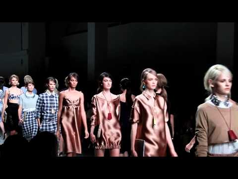 Milano Moda 2011:  N 21 Spring - Summer 2012