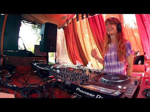 Sibil | themuddshow x Dimensions