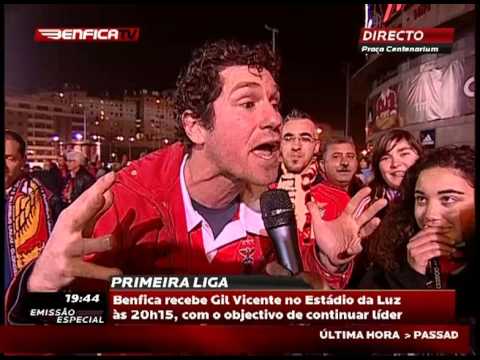 Adepto Possuído ao ataque no Benfica-Gil Vicente