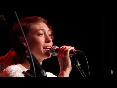 eTown Finale, Strand of Oaks & Anna Burch, "Just What I Needed"