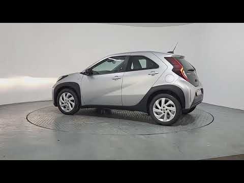 Toyota Aygo X PULSE 1.0 Petrol Manual - Image 2