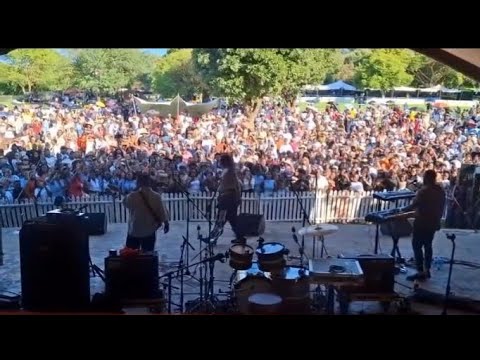 Sjava - Uyena (Live Performance)