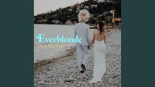 Download lagu Deep Blue Eyes mp3