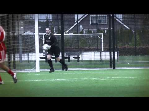 Seizoen '12/'13: 2012-11-25 - V.V. De Meern 3 - Magreb'90 3