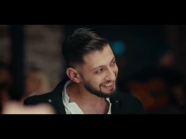 Icime Ata Ata von Burak Bulut & Ebru Yasar & Kurtulus Kus ((jetzt ansehen))