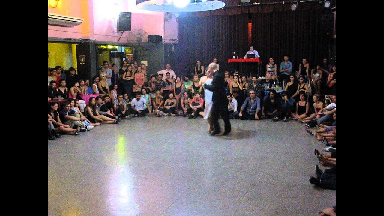 JAVIER ANTAR y KARA WENHAM en Viva La Pepa! Milonga (4/4)