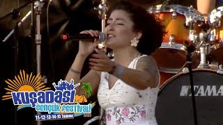 Melek Mosso - Vursalar Ölemem @ Kuşadası Gençlik Festivali (2018)