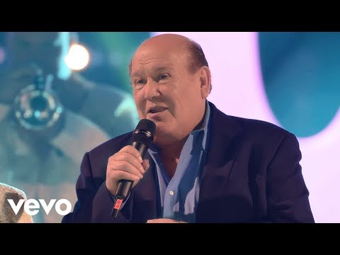 Leo Dan - Pídeme la Luna (En Vivo) ft. La Original Banda el Limón de Salvador Lizárraga