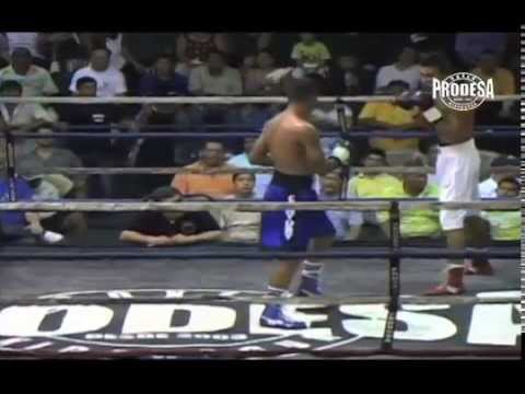 Pelea Eliecer Lanzas vs Luis Garcia - Videos Prodesa