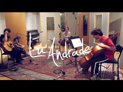 Lu Andrade - Amanheceu (Lyric Video)