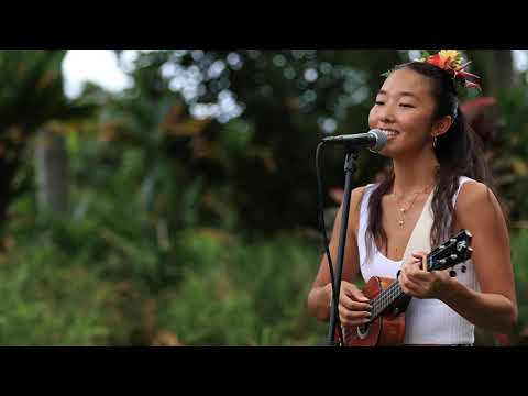 Honoka Katayama - Put Your Records On (HiSessions.com Acoustic Live!)