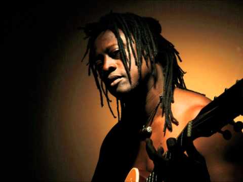 Din Din Wo - Habib Koite and bamada (little child)