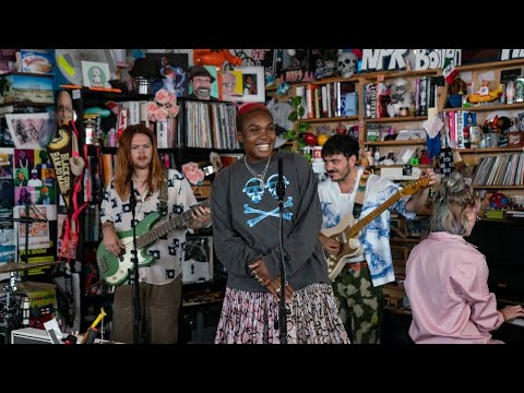 Arlo Parks: Tiny Desk Concert