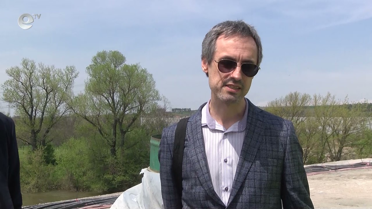 Възобновиха реконструкцията на моста над р. Марица в Димитровград