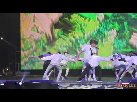KCON NY 2018 CONCERT PART 1 [STRAY KIDS, PENTAGON, SUPER JUNIOR, JUNCURRY AHN & more]