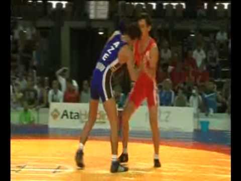 Elman Muxtarov-KAZ finale 1-2 2011 Cadet World Championship