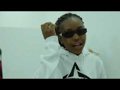 Brevemente Assim Vem de Cavalo