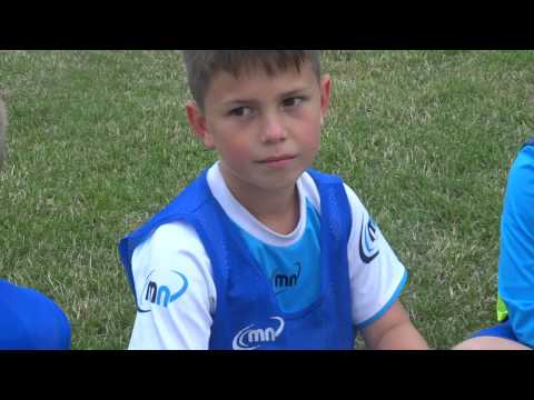 Gra w minimundial na 1 boisku   Młodsza grupa opis