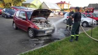 Pożar samochodu w Żarnowcu