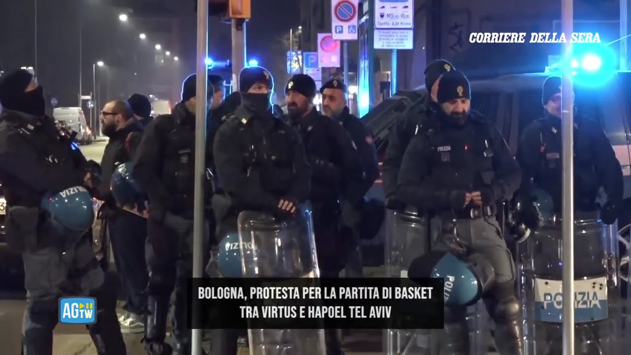 Virtus Bologna-Hapoel Tel Aviv: la protesta