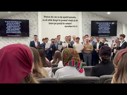 Tineri de la Biserica Aleluia Michigan  - Stau aici la scăldătoare