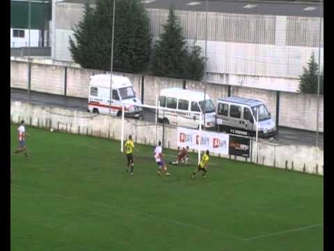 Marco evita golo no Cesarense 0 Padroense 1