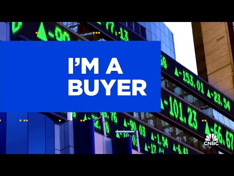 Trade Tracker: Kevin Simpson buys Apple