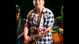 01. No Surrender (Bruce Springsteen - Live In Cologne 5-27-2012)