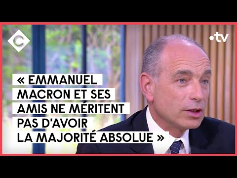 Jean-François Copé, Alain Schmitt, Caroline Wassermann et Évelyne Dhéliat- C à vous - 15/06/2022