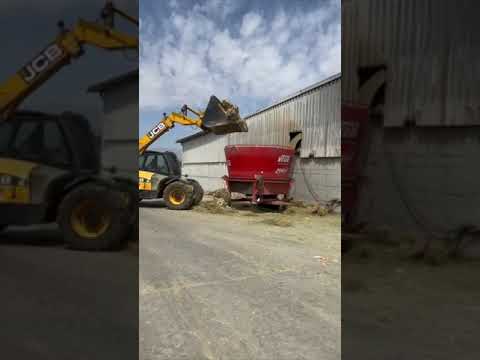 TOSUN VEGA Sap Parçalama (Mısır Sapı)