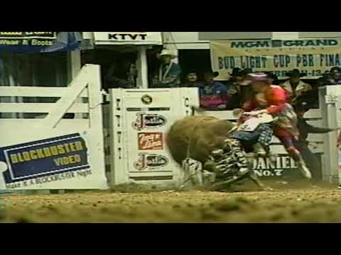 Rob Smets gets airbourne - 96 PBR Qualification event