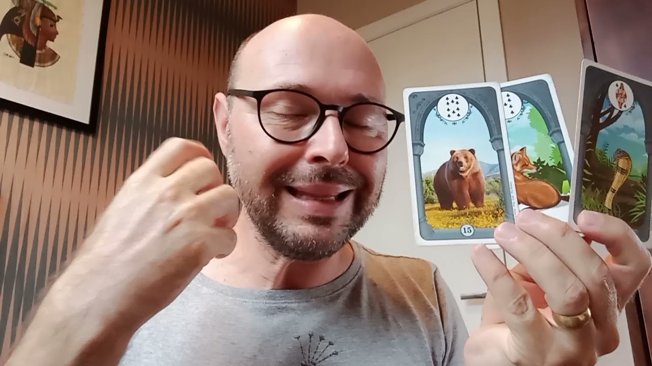 Traições e As Cartas Ciganas