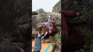 Video thumbnail of La Senia, 6b. Alcañiz