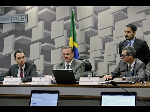Parlamentares questionam TCU e BNDES sobre programa para desenvolver aviação regional
