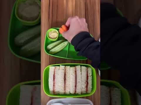School Lunchbox Ideas | PB+J and Chocolate Milk