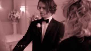 Spender Reid & Maeve - What Hurts The Most