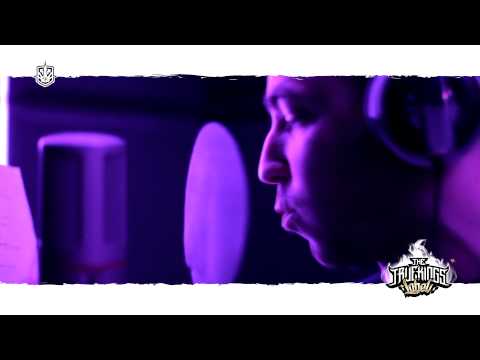 Dwora #Hot16Challenge