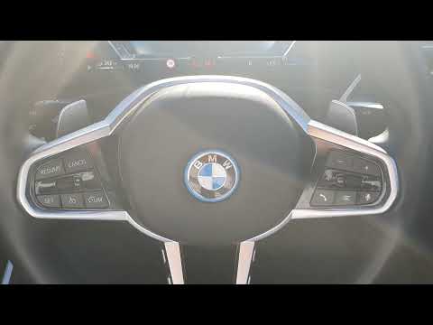 BMW 3-Series 330e M Sport Saloon - Image 2