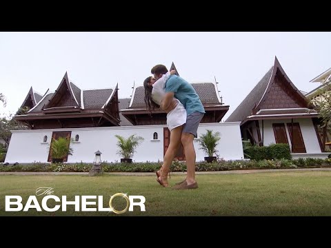 Zach & Ariel Visit the Night Markets in Thailand and Eat Bugs, Intestines, and More