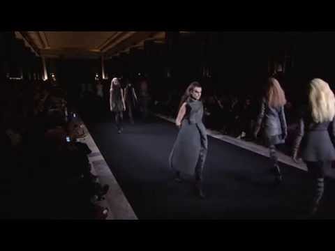 RICK OWENS ' GLEAM ' FALL / WINTER 2010 - 2011 WOMENS