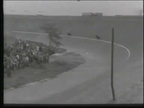 Motorrad Rennen auf der AVUS im Jahr 1952 - mit HOREX und BMW in der Nordkurve
