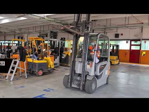 STILL RX60-25 2.5T Electric Forklift