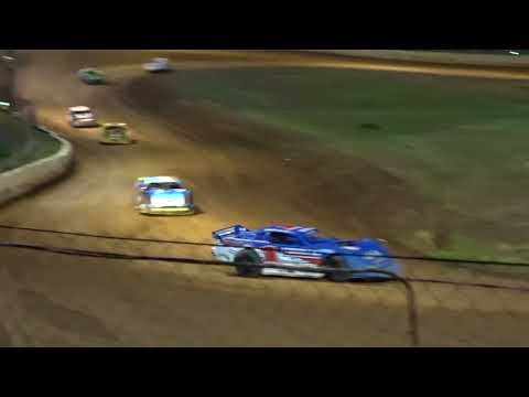 Ht8.  10 Laps, Super Sedans Summer Slam, Mothar Mountain, Gympie 28/12/2017