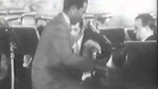 Gershwin plays I Got Rhythm (New York 1931)