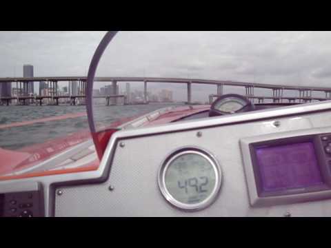 essai du DONZI 38 ZR competition 101 mph