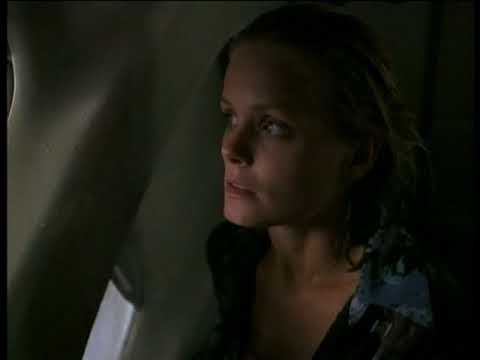 Baywatch S09E02 Preview - Crash, Part 2 - David Hasselhoff Kelly Packard